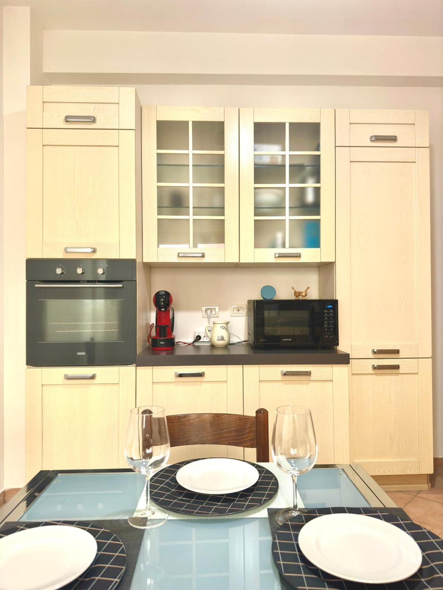 Dude House - Spacious New Flat Near Metro A Station * Roma