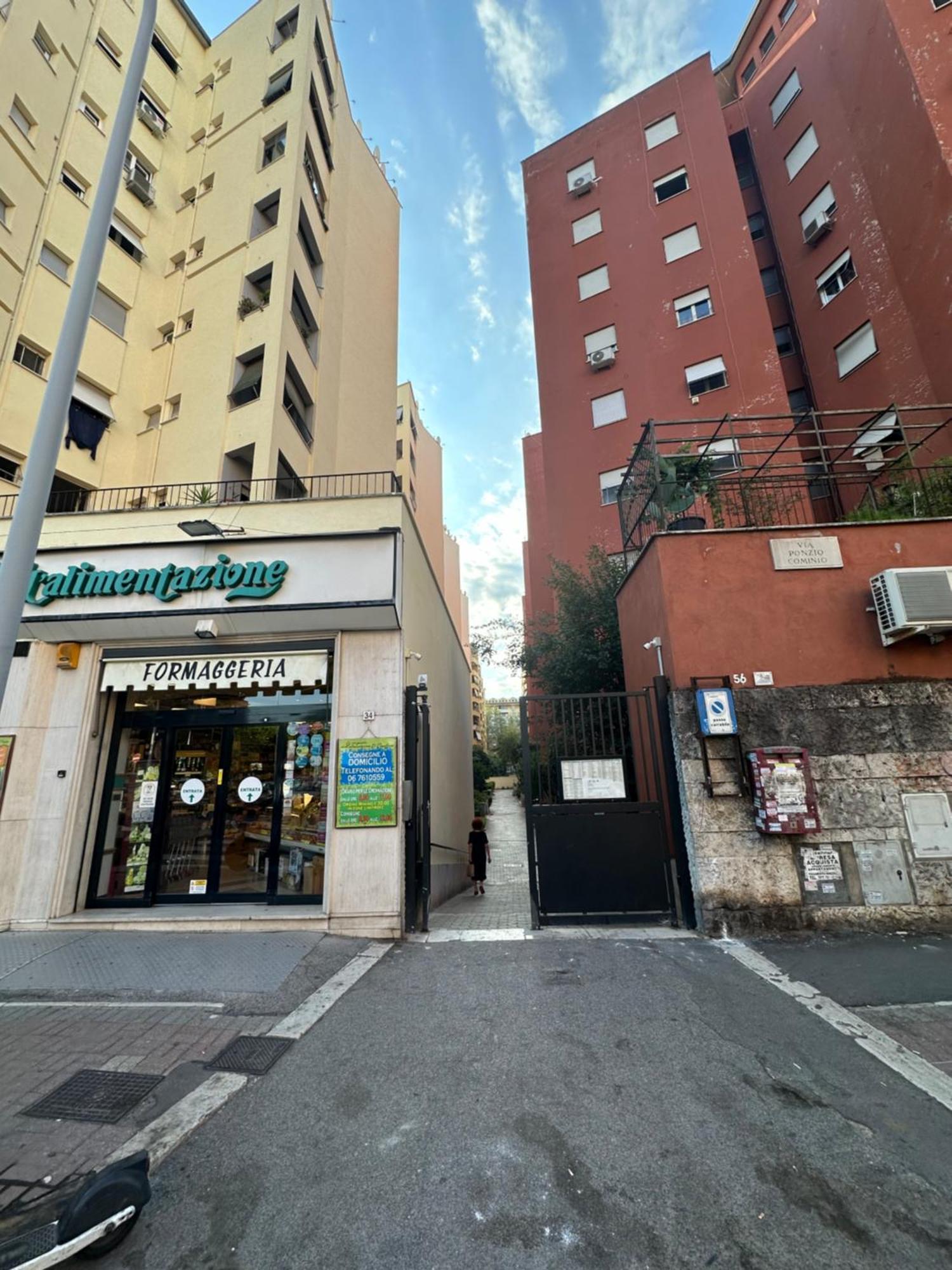 Dude House - Spacious New Flat Near Metro A Station